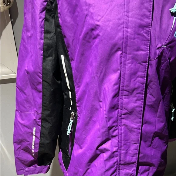 Women’s Free Country Purple and Black Jacket with Detachable Hood - Picture 4 of 8